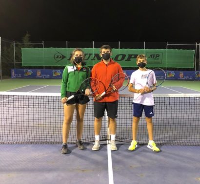 Ariadna Pérez, Luis Pérez y Rodrigo Caño, en Béjar