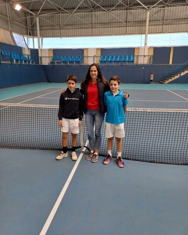 ¡FIN DE AÑO! 🔚

🏆 Jimena Beramendi y Diego Gabilondo, CAMPEONES del Masters Alevín “Intersport Irabia-Dunlop”

🥈 Daniela Martínez y Yago Irujo, finalistas.

👏🏼 ¡Enhorabuena a todos!